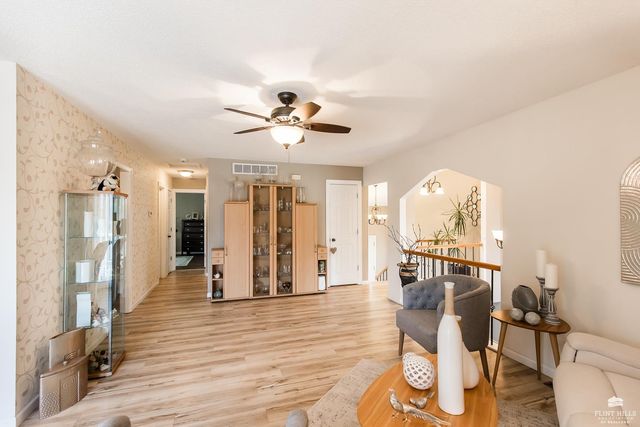 1518 Holly Lane, Junction City, KS 66441