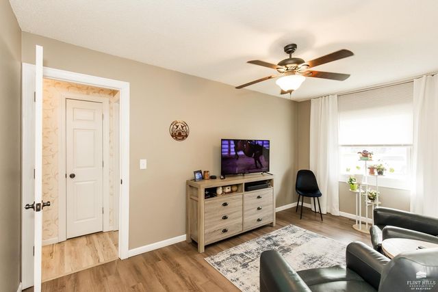 1518 Holly Lane, Junction City, KS 66441