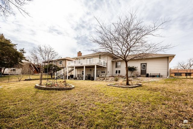 1518 Holly Lane, Junction City, KS 66441