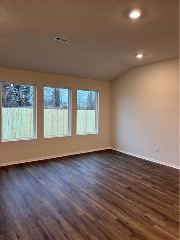 6608 NW Altus Street, Bentonville, AR 72713