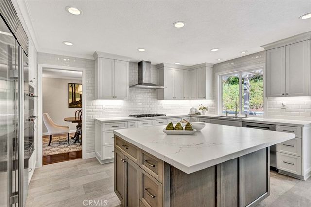 394 S Smokeridge, Anaheim Hills, CA 92807