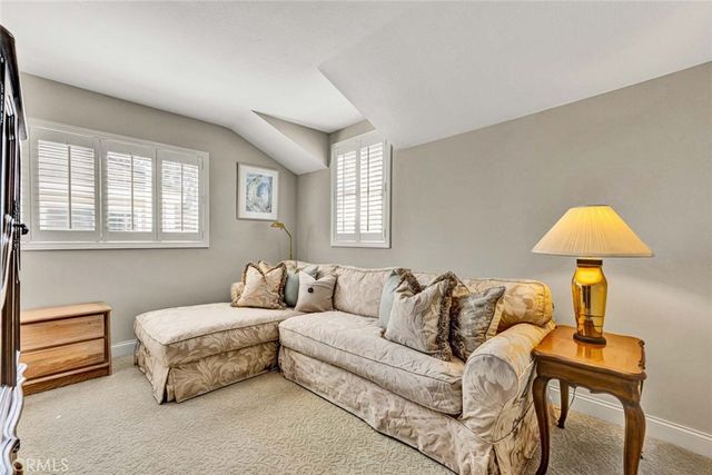 394 S Smokeridge, Anaheim Hills, CA 92807