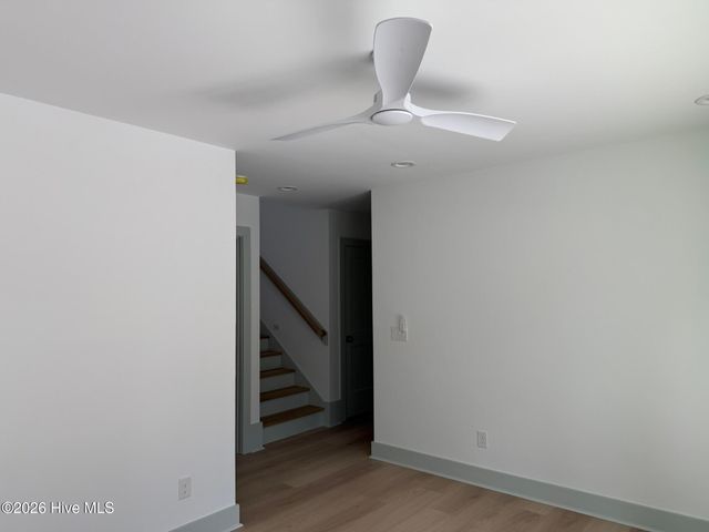 98 SE 43rd Street, Oak Island, NC 28465