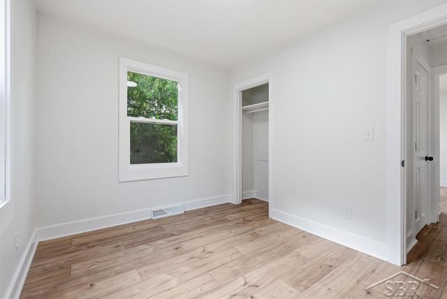 2805 E Ashman Street, Midland, MI 48642