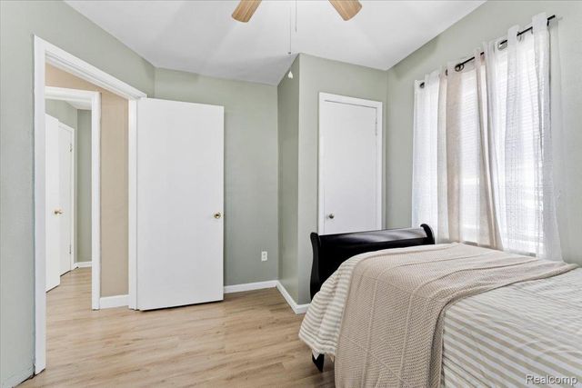 2960 Bailey Avenue, Lincoln Park, MI 48146