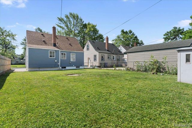 2960 Bailey Avenue, Lincoln Park, MI 48146