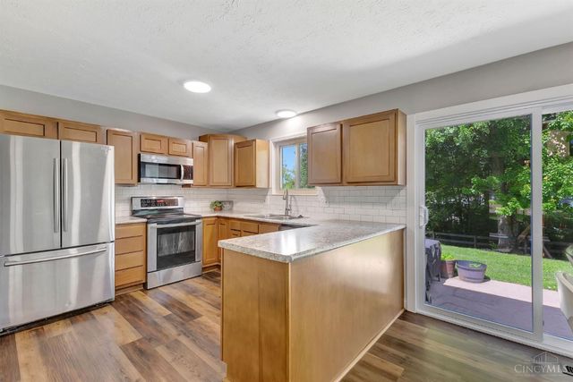 8187 Woodward Drive, West Chester, OH 45069