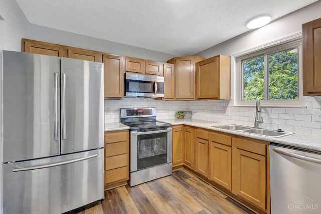 8187 Woodward Drive, West Chester, OH 45069
