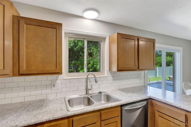 8187 Woodward Drive, West Chester, OH 45069