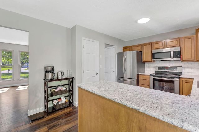 8187 Woodward Drive, West Chester, OH 45069