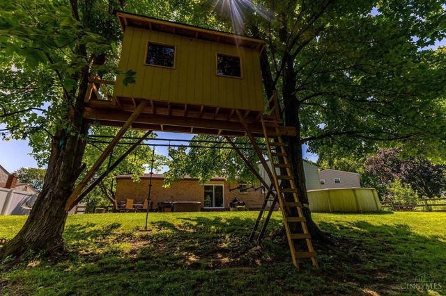 8187 Woodward Drive, West Chester, OH 45069
