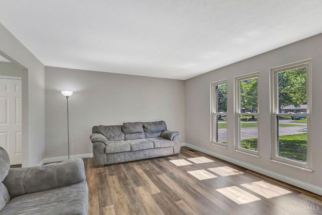 8187 Woodward Drive, West Chester, OH 45069