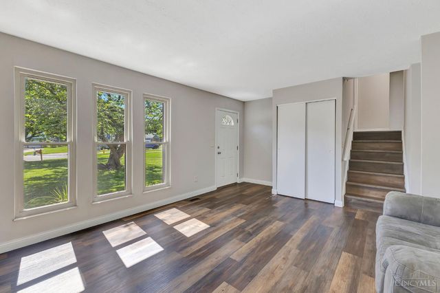 8187 Woodward Drive, West Chester, OH 45069