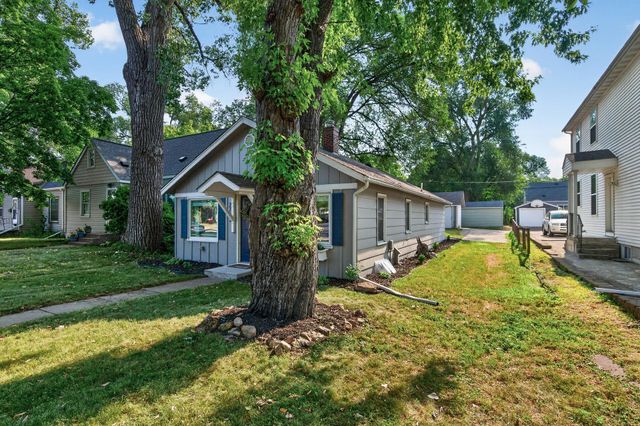 2733 Louisiana Avenue S, Saint Louis Park, MN 55426