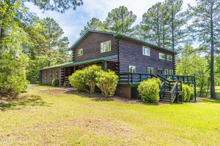 105 Lakewood Drive, Aberdeen, NC 28315