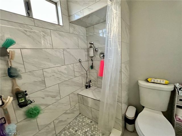 6316 Copperfield Avenue, Las Vegas, NV 89108