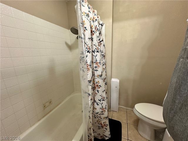 6316 Copperfield Avenue, Las Vegas, NV 89108