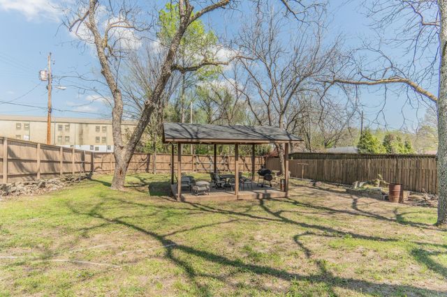 105 Trivista Left, Hot Springs, AR 71901