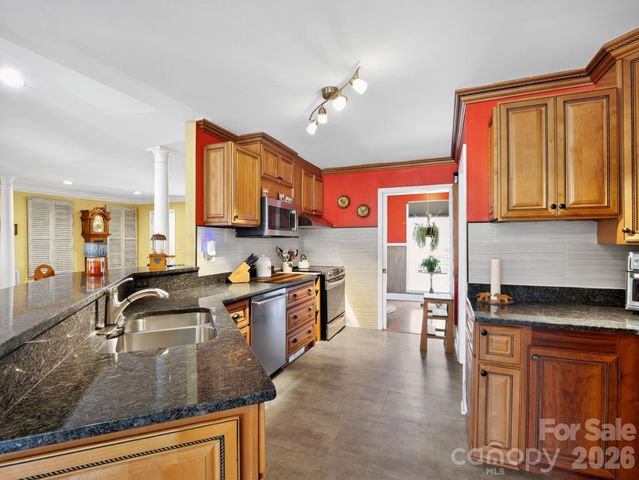 1035 Mcmillan Road, Cheraw, SC 29520
