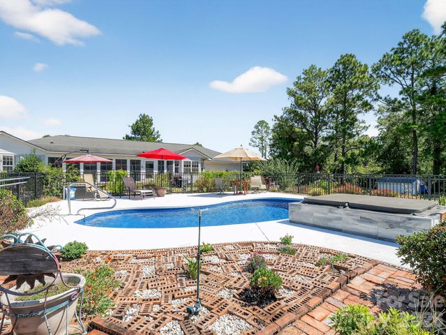 1035 Mcmillan Road, Cheraw, SC 29520