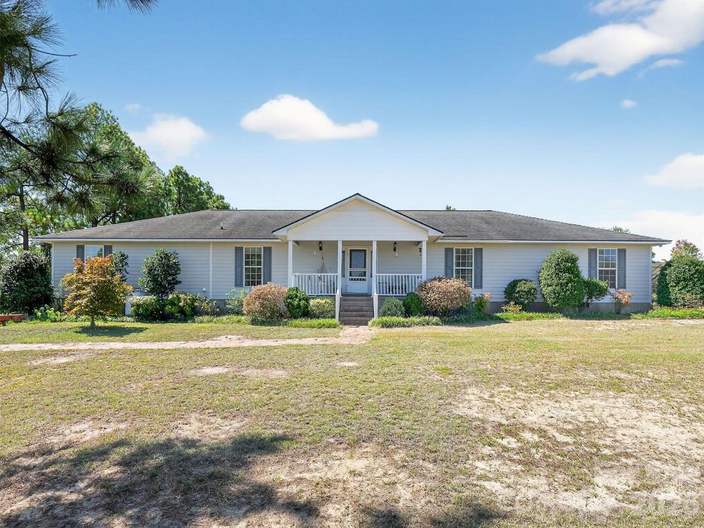 1035 Mcmillan Road, Cheraw, SC 29520