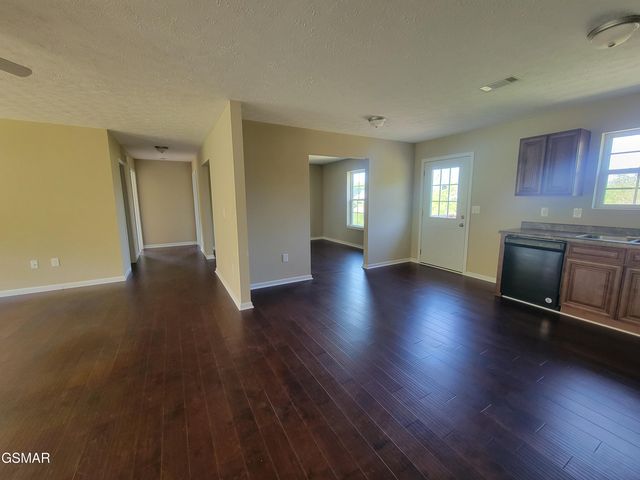 3236 Sandpiper Court, Kodak, TN 37764