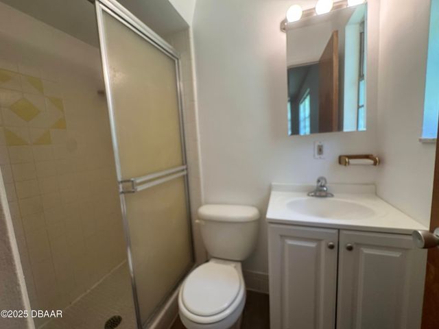 2411 Kenilworth Avenue, South Daytona, FL 32119