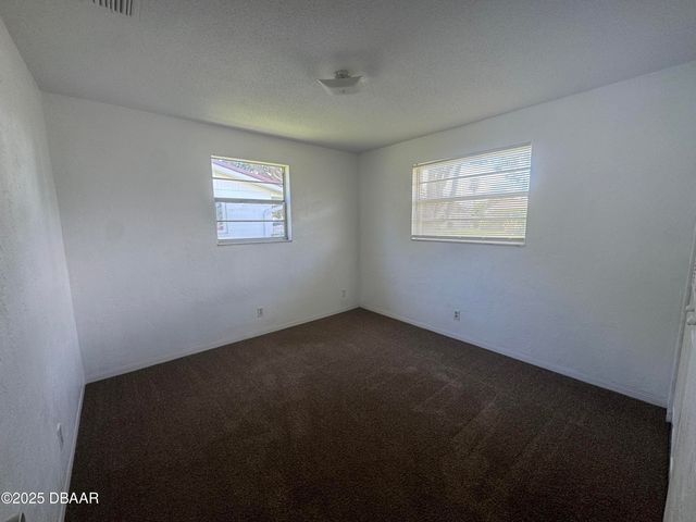 2411 Kenilworth Avenue, South Daytona, FL 32119