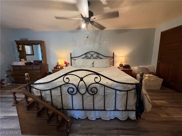 44017 State Route 162, Wellington, OH 44090
