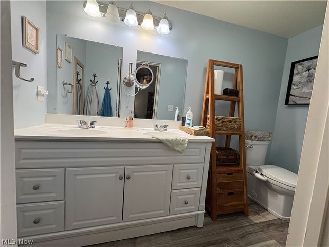 44017 State Route 162, Wellington, OH 44090
