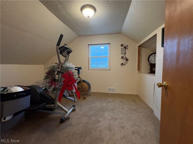 44017 State Route 162, Wellington, OH 44090