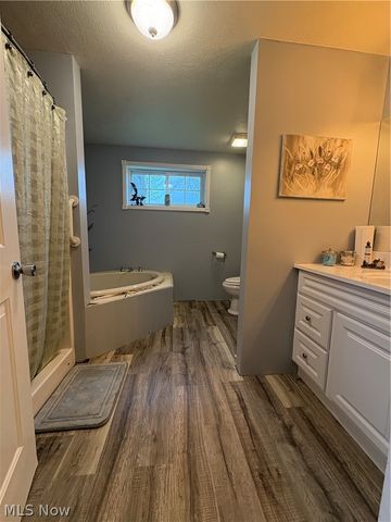 44017 State Route 162, Wellington, OH 44090