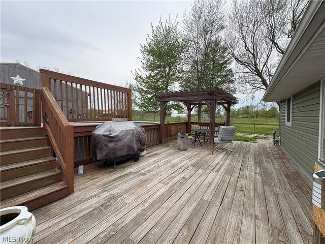 44017 State Route 162, Wellington, OH 44090