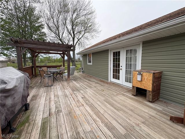 44017 State Route 162, Wellington, OH 44090