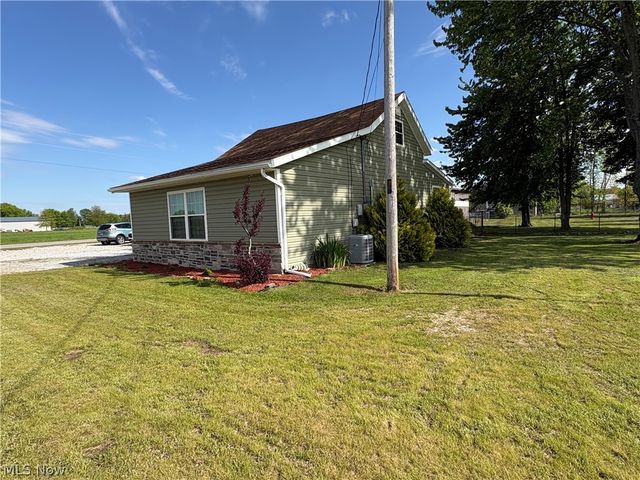 44017 State Route 162, Wellington, OH 44090