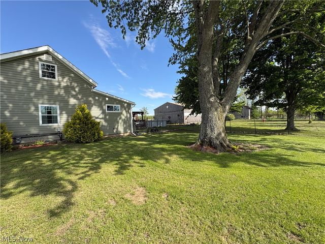 44017 State Route 162, Wellington, OH 44090