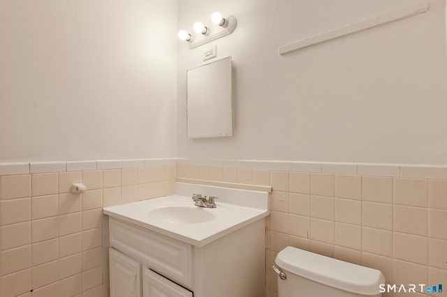 78 Dora Street 1A, Stamford, CT 06902