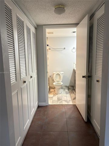 702 Sunny Pine Way A1, Green Acres, FL 33415