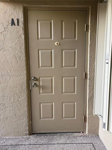 702 Sunny Pine Way A1, Green Acres, FL 33415