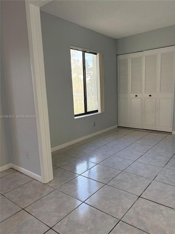 702 Sunny Pine Way A1, Green Acres, FL 33415