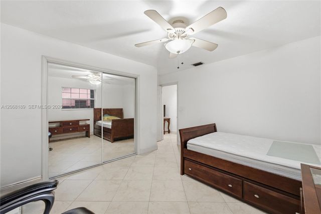 5190 SW 28th Terrace, Dania Beach, FL 33312