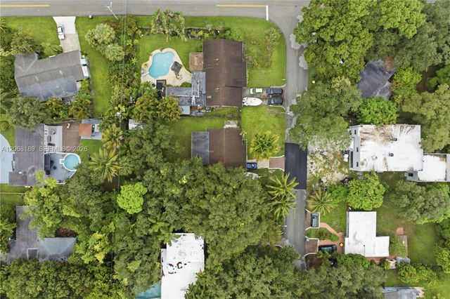 5190 SW 28th Terrace, Dania Beach, FL 33312