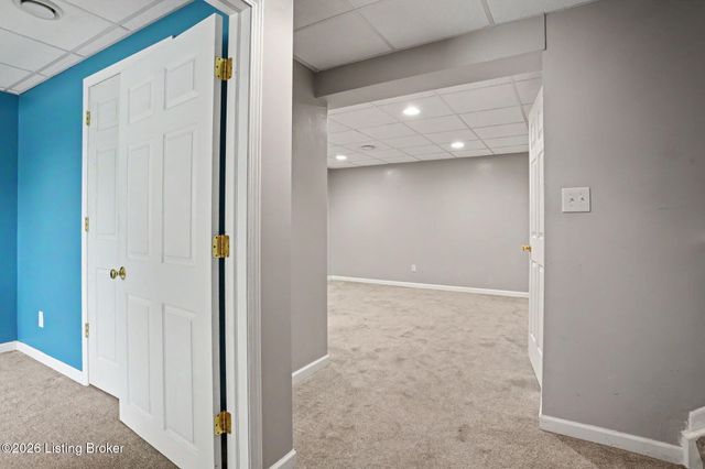 10202 Mountain Laurel Ln, Louisville, KY 40228