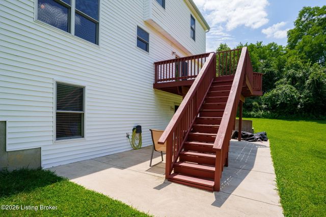 10202 Mountain Laurel Ln, Louisville, KY 40228