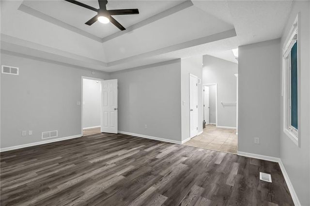 4514 NW Apache Drive, Riverside, MO 64150