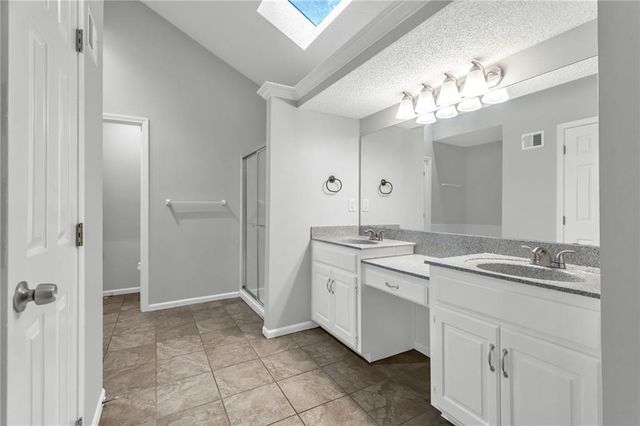 4514 NW Apache Drive, Riverside, MO 64150