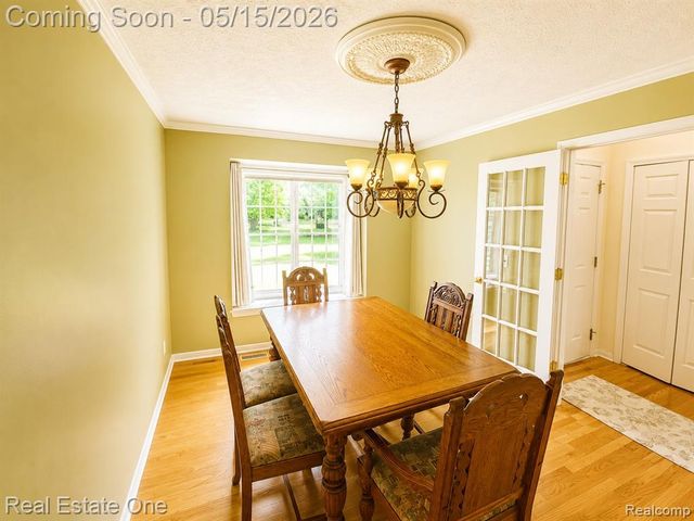 6692 Goldwin Drive, Brighton, MI 48116
