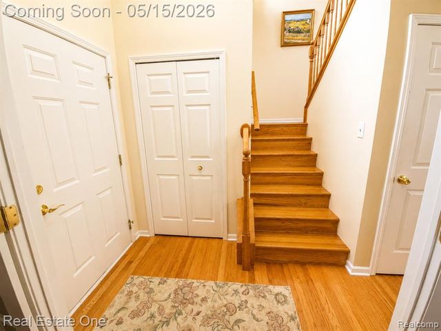 6692 Goldwin Drive, Brighton, MI 48116