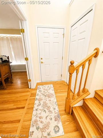 6692 Goldwin Drive, Brighton, MI 48116