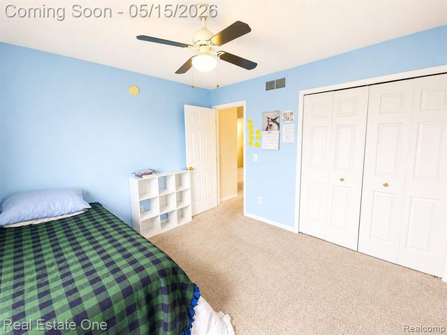 6692 Goldwin Drive, Brighton, MI 48116